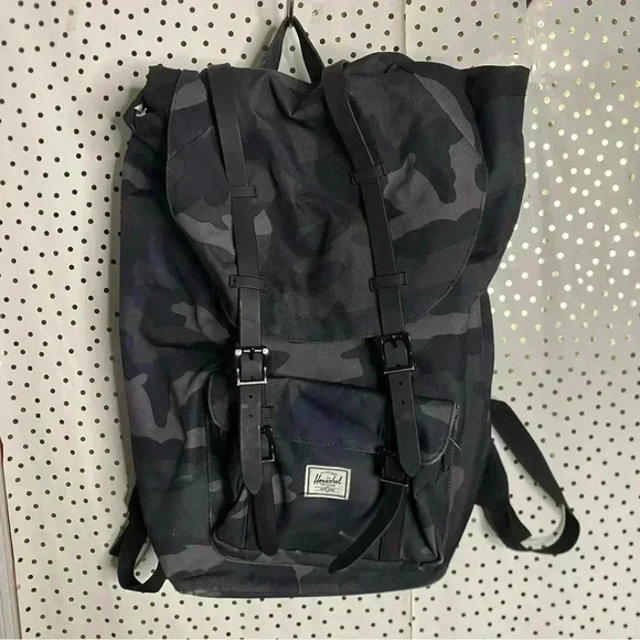 north face borealis backpack old model The Backpack: Mineral Gold/Black Model:AV-C5000B This versatile pack also How To Use A protection
